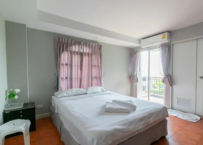 Aparthotel Resortel Lat Phrao 91 2*