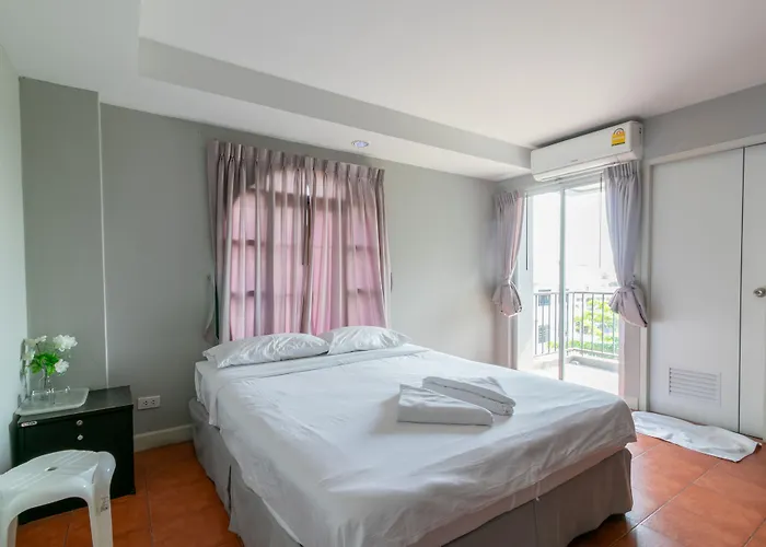 Resortel Lat Phrao 91 Aparthotel 2*
